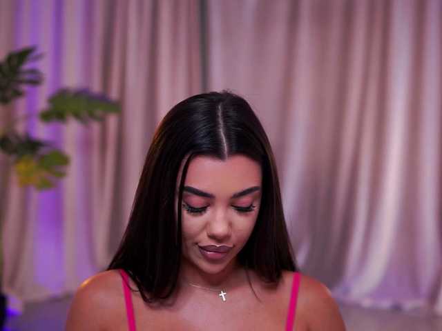 NatyDesiree live cam on BongaCams