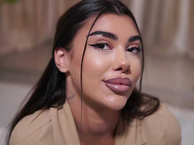 NatyDesiree live webcam show