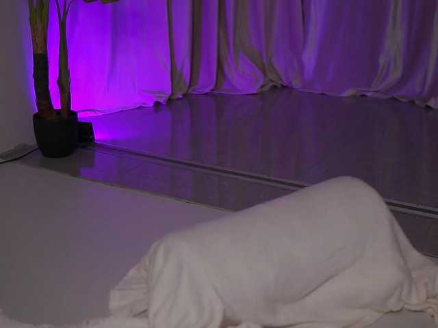 Live трансляция NatyDesiree - slutnetki.online