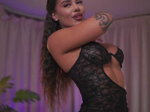 NatyDesiree live cam on BongaCams