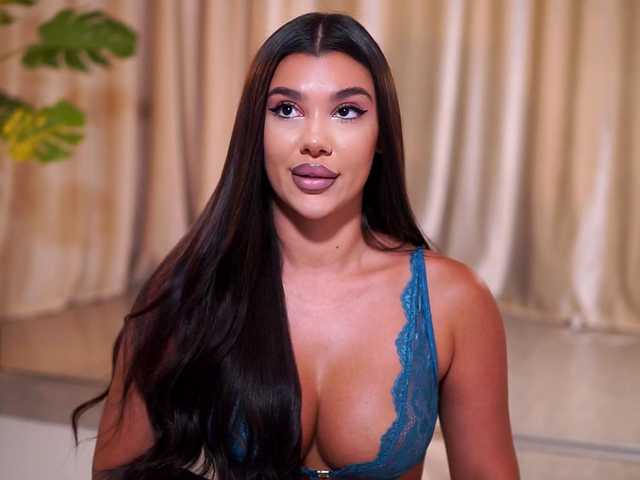 NatyDesiree live webcam show