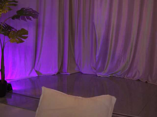 NatyDesiree live cam on BongaCams