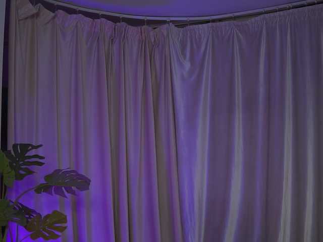 NatyDesiree live cam