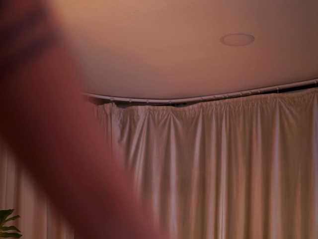 NatyDesiree live cam