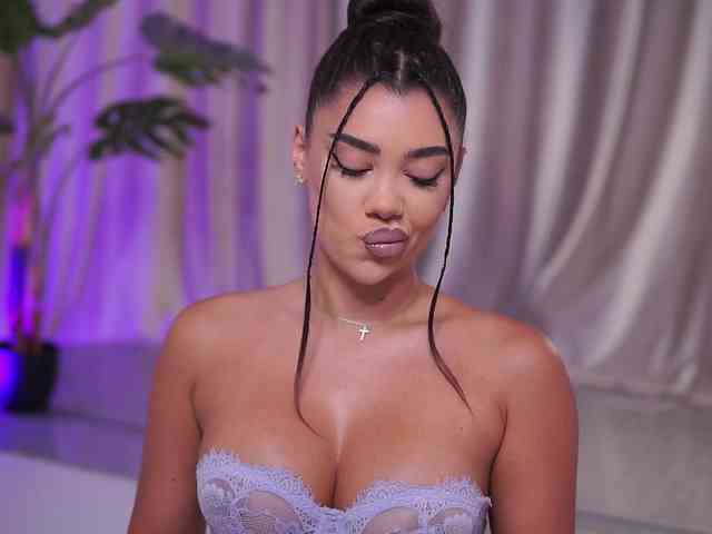 NatyDesiree webcam