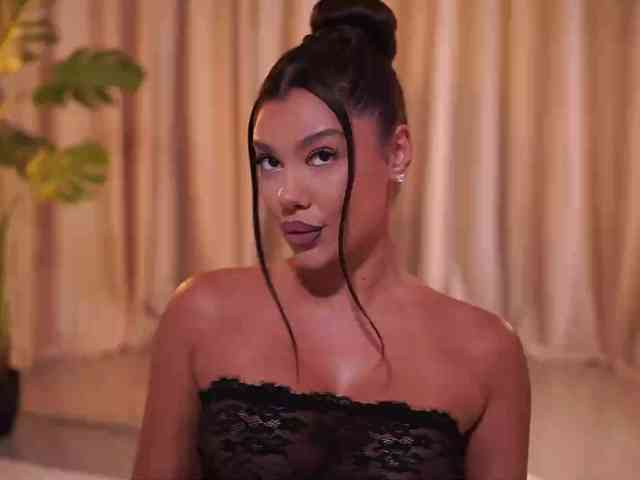 NatyDesiree webcam
