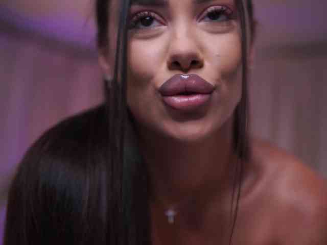 NatyDesiree webcam