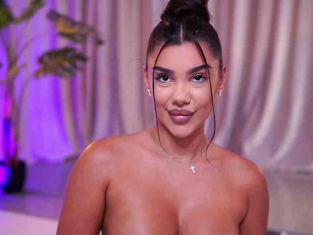 NatyDesiree webcam