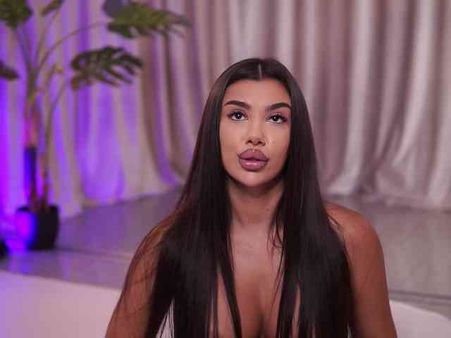 NatyDesiree webcam