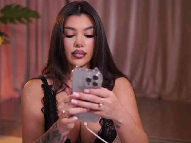 NatyDesiree Live Webcam on BongaCams