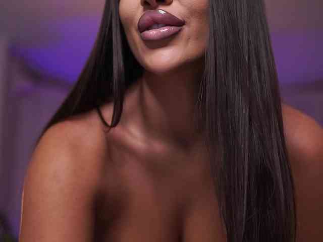 NatyDesiree webcam