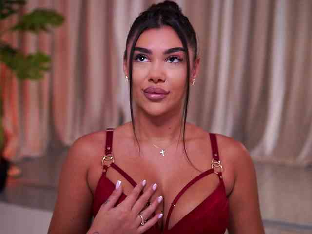 NatyDesiree - Girl 