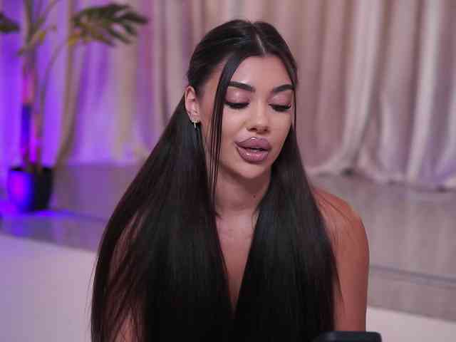 NatyDesiree webcam