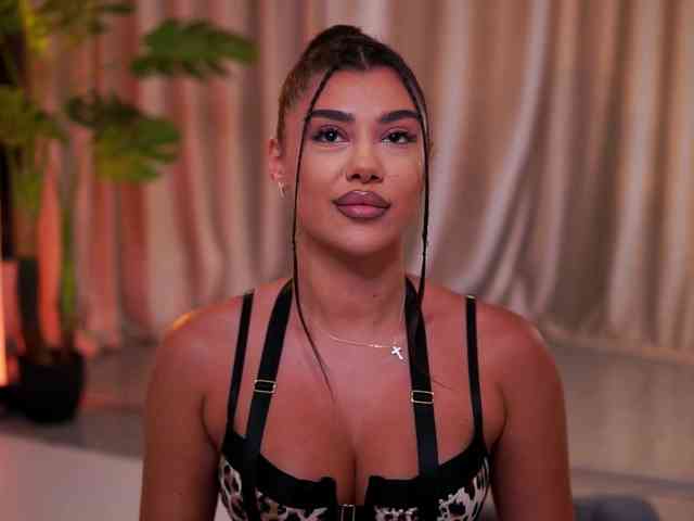 NatyDesiree webcam