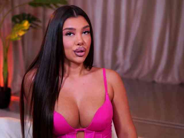 NatyDesiree webcam