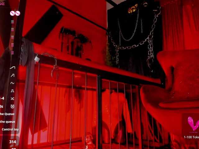 MistressAndre live cam on BongaCams