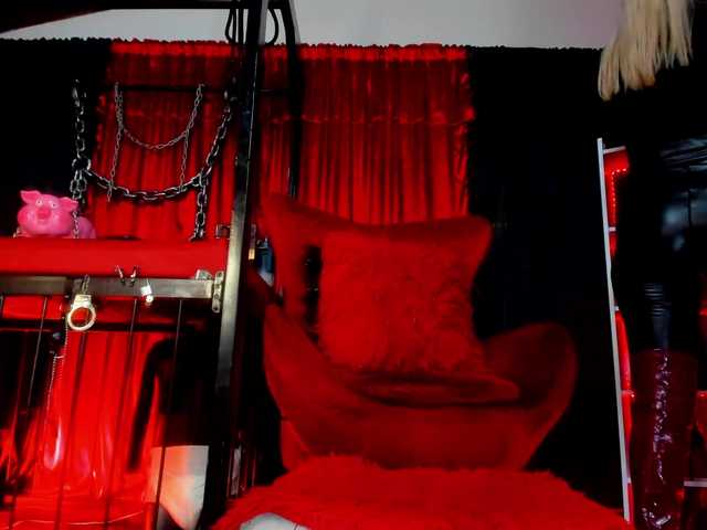MistressAndre live cam on BongaCams