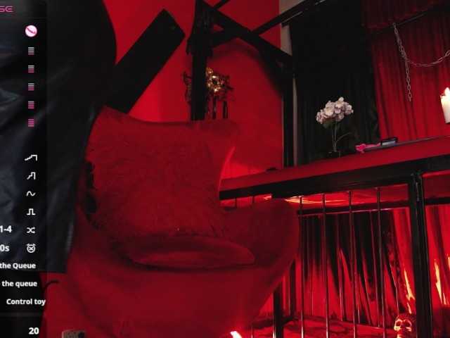 MistressAndre's BongaCams show and profile