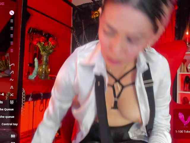 MistressAndre webcam