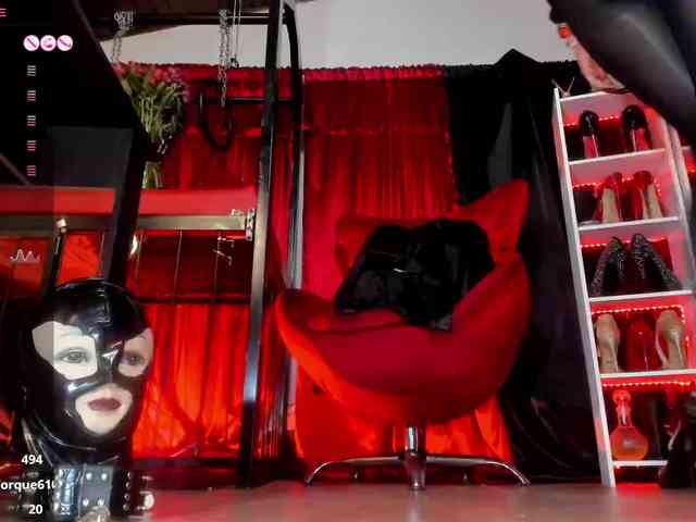 MistressAndre webcam