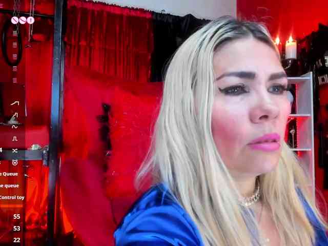 MistressAndre webcam