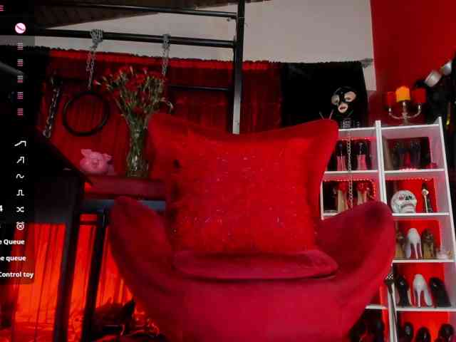 MistressAndre webcam