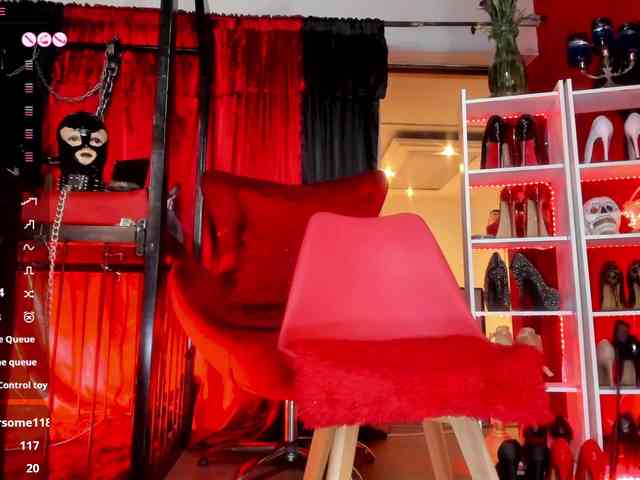 MistressAndre webcam