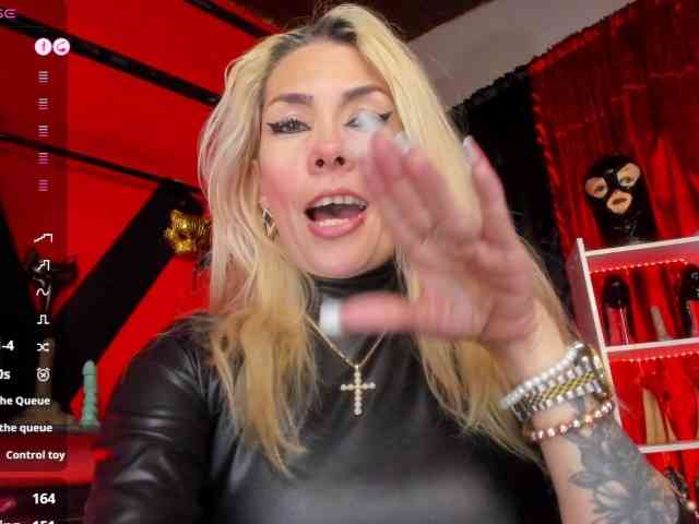 MistressAndre webcam