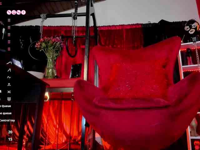 MistressAndre webcam