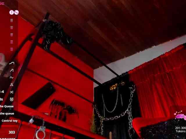MistressAndre webcam