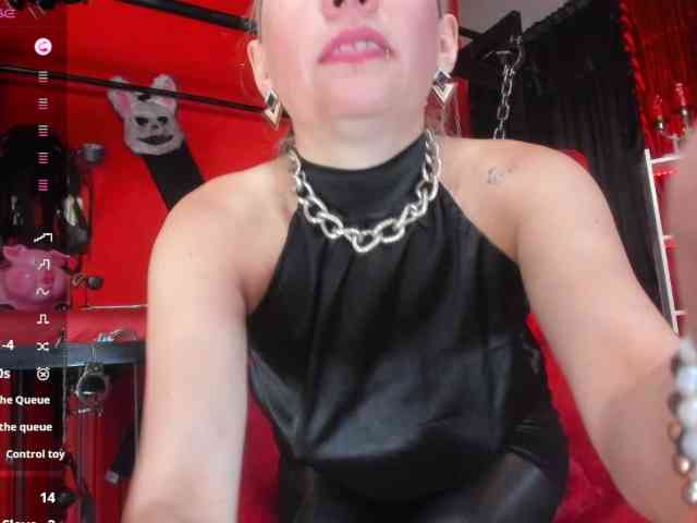 MistressAndre webcam