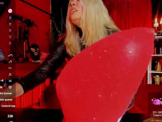 MistressAndre webcam