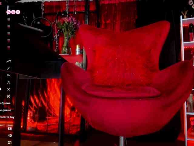 MistressAndre webcam