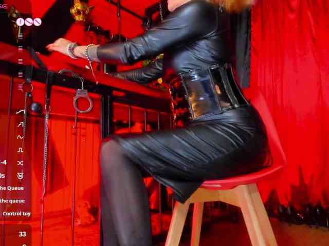 MistressAndre webcam
