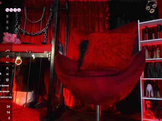 MistressAndre webcam