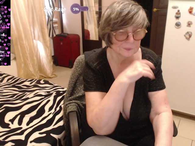 Sharon-love live cam on BongaCams