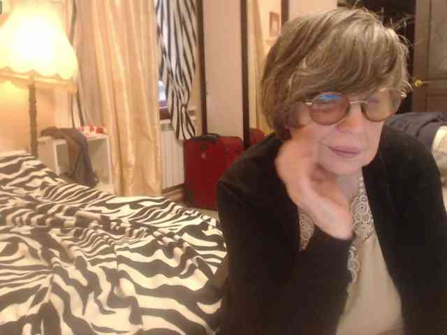 Sharon-love webcam