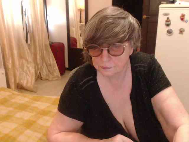 Sharon-love webcam