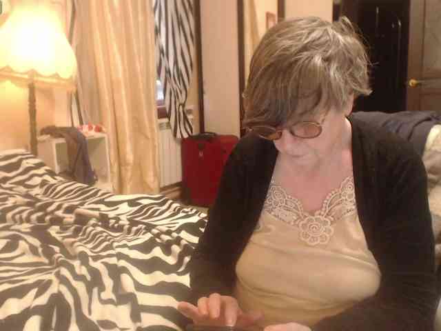 Sharon-love webcam