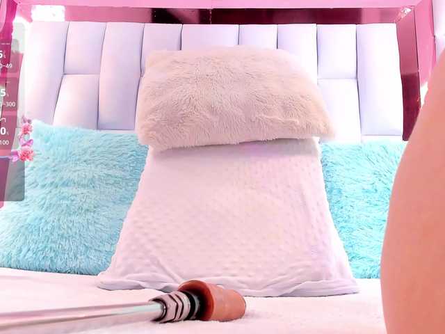 RileySweet live cam preview