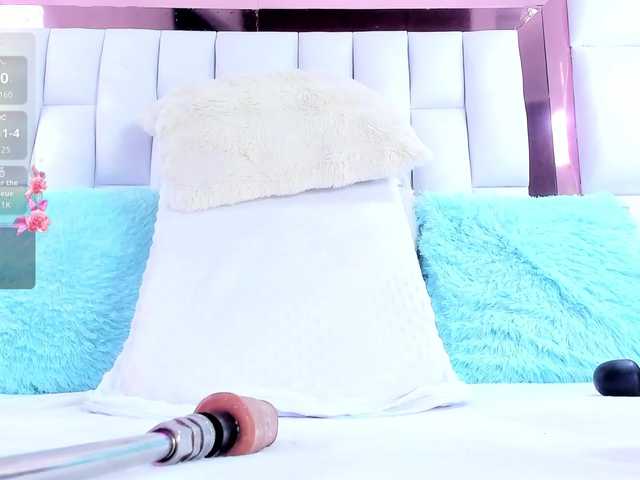 RileySweet live cam preview