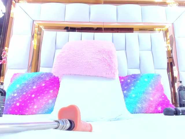 RileySweet webcam