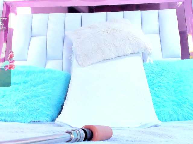 RileySweet live cam preview