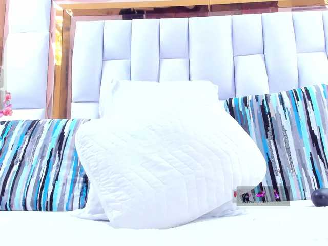 RileySweet live webcam show