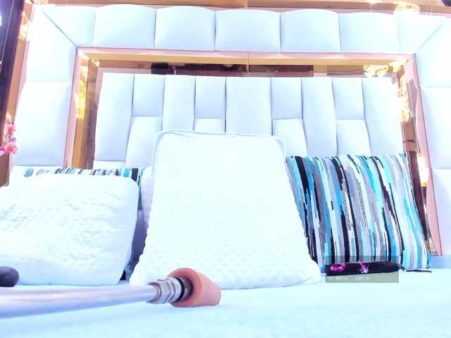 RileySweet live webcam show
