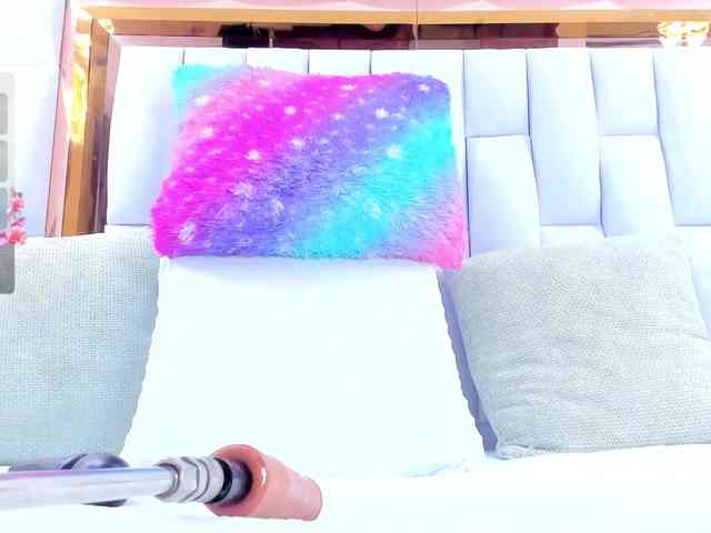 RileySweet webcam