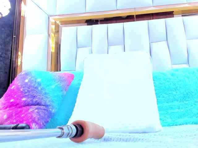 RileySweet webcam