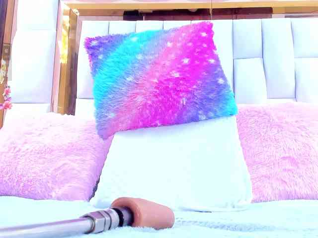 RileySweet webcam
