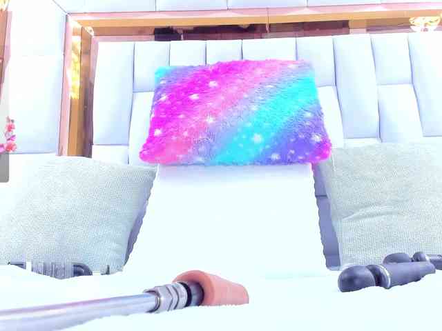 RileySweet webcam