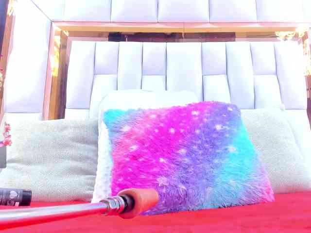 RileySweet webcam